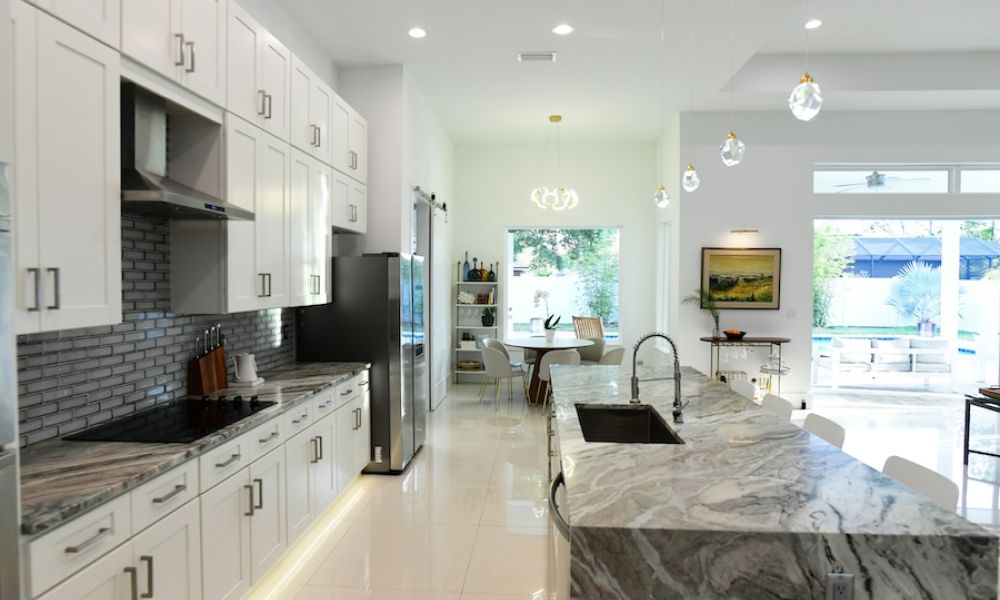 images/blog_images/ATLSEC_Aug1_SmartHomeTechnology_OrlandoFL.glow_img.jpg